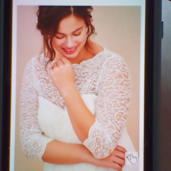 Ivory is lace midi illusion dress - Picture 2 of 6